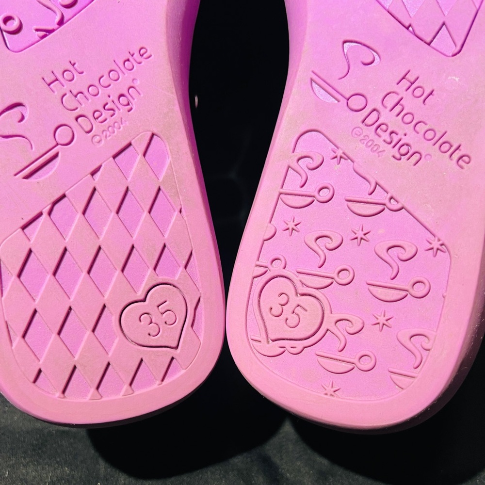 Stylish Kids Dress Shoes with Butterfly Design - Picture 9 of 9